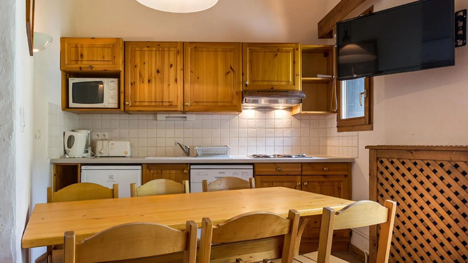 Appartement Confortable Centre Val-D'Isere, Proche Pistes/Commerces, 5-6 Pers, Expo Sud-Ouest - Fr-1-519-21 France